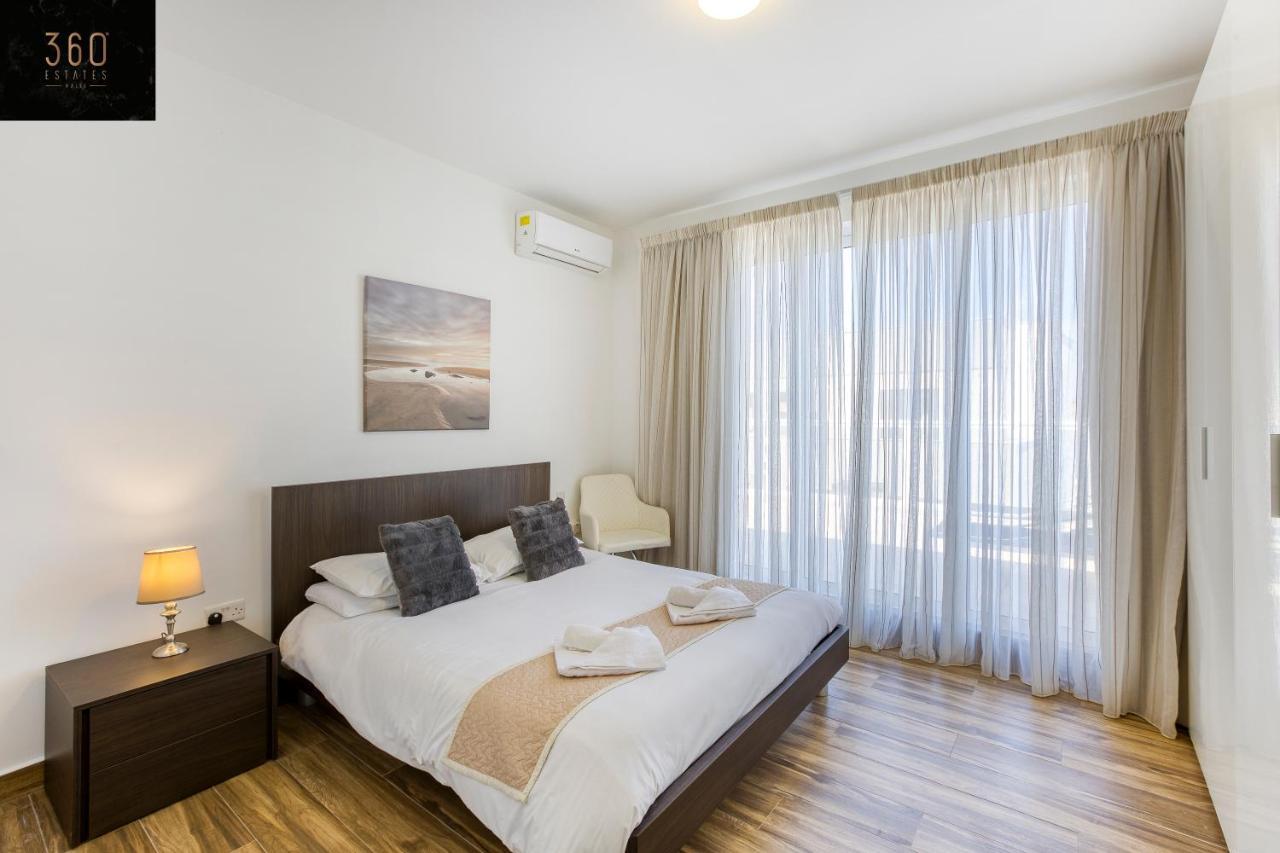 Lux Sea Front Penthouse With Breathtaking Views In St Pauls By 360 Estates Lägenhet St. Paul's Bay Exteriör bild